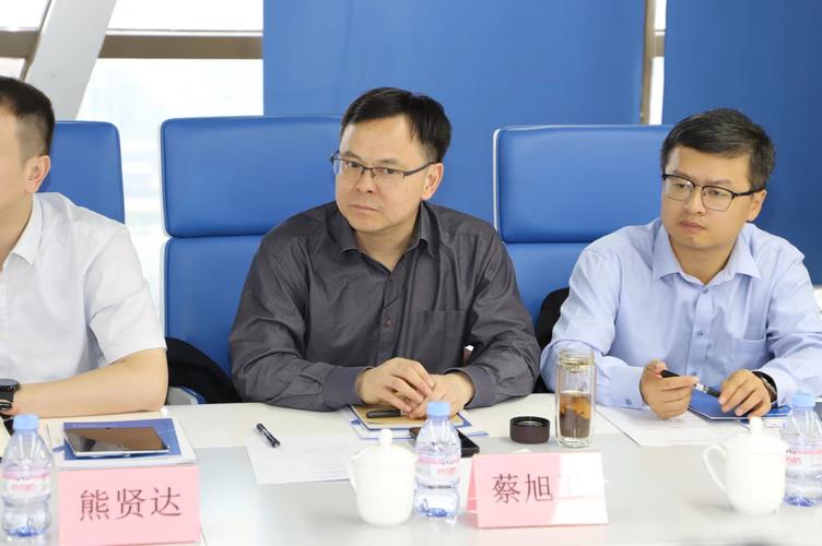 苏州市人社局领导莅临锐仕方达集团总部参观调研